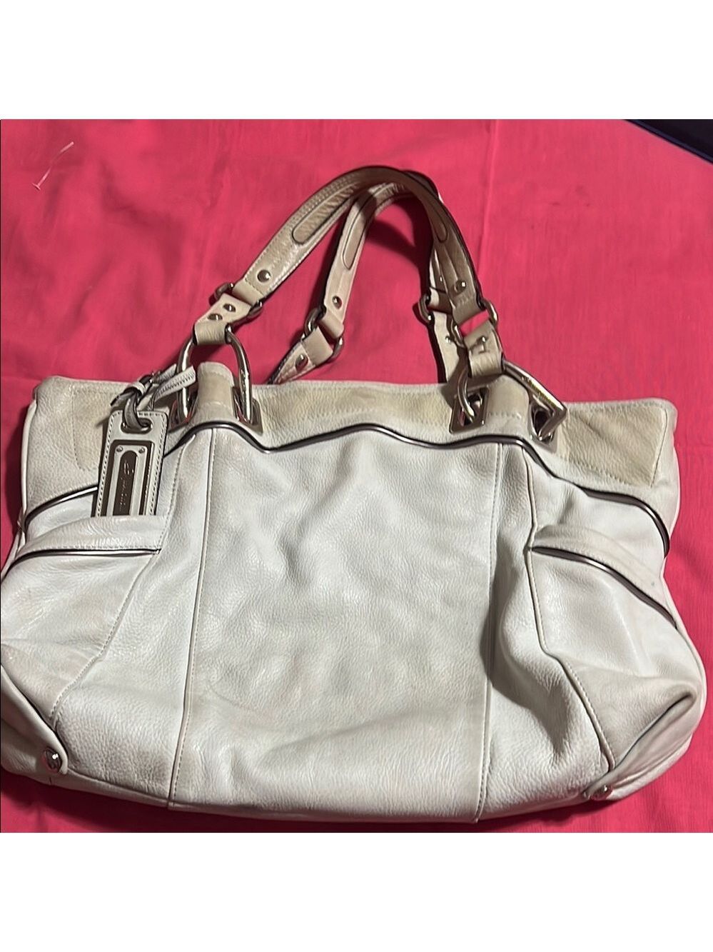 B MAKOWSKY Elegant Cream Leather Tote Bag. Animal print lining - Picture 1 of 10